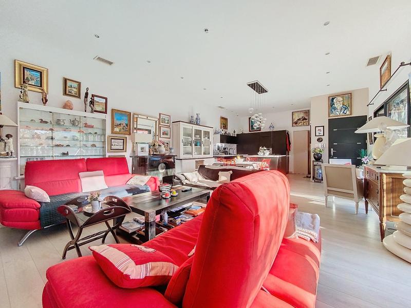 Maison - 117 m² - 4 pièces