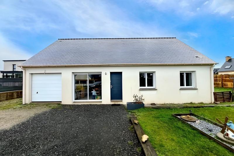 Maison - 90 m² - 5 pièces