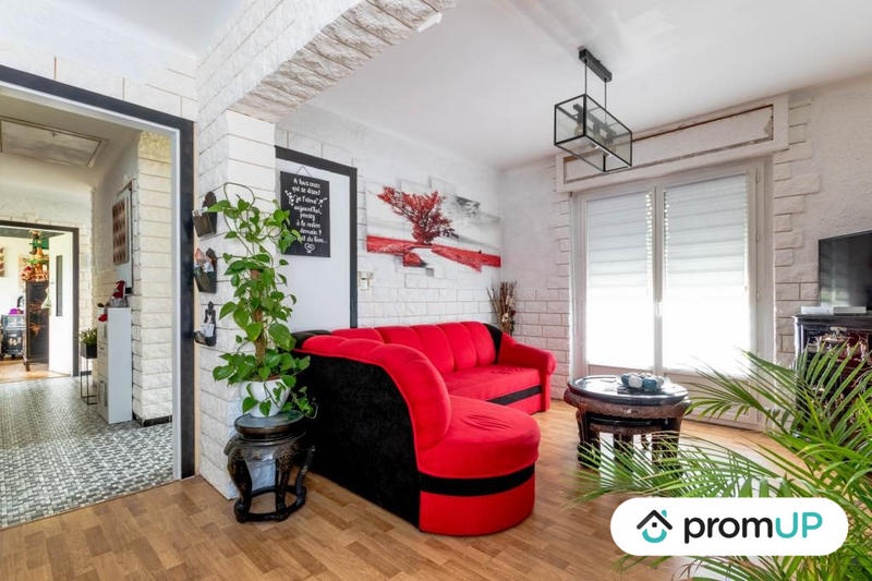 Maison - 178 m² - 6 pièces