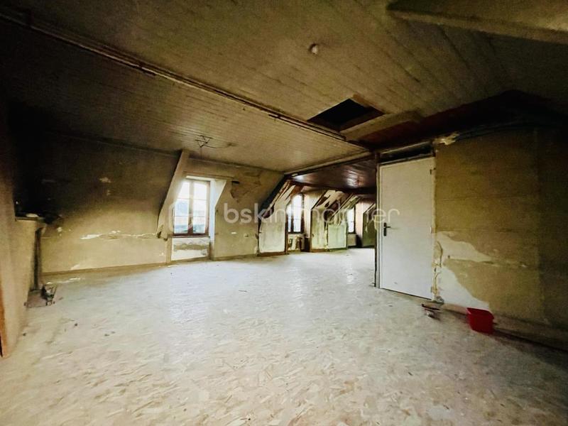 Appartement - 67 m² - 1 pièce