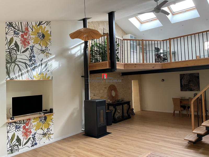 Maison - 229 m² - 5 pièces