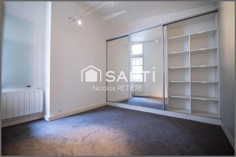 Bureau - 200 m² - 8 pièces