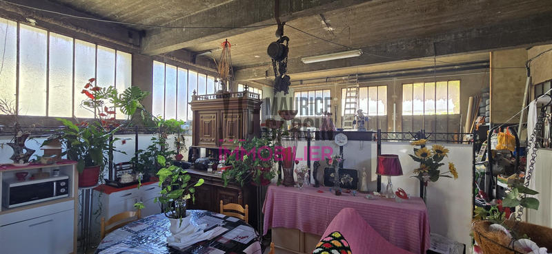 Maison - 142 m² - 6 pièces