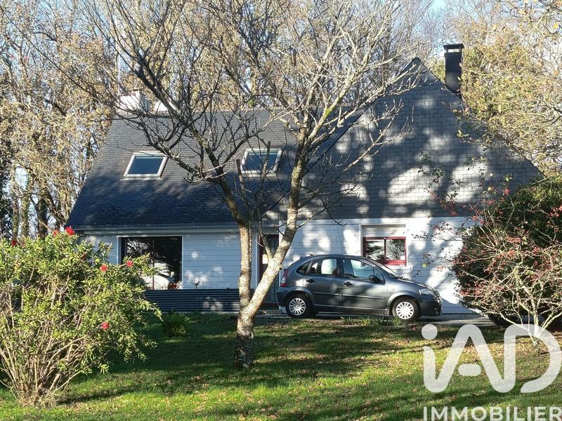 Maison - 183 m² - 11 pièces