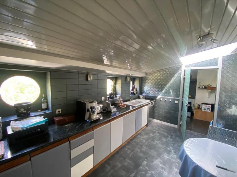 Appartement bourgeois - 240 m² - 6 pièces