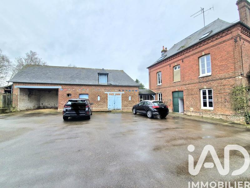 Maison - 157 m² - 9 pièces