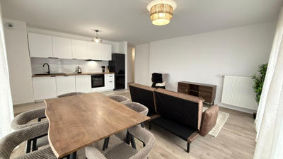 Appartement - 79 m² - 4 pièces