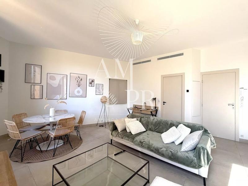 Appartement - 61 m² - 4 pièces