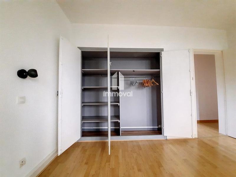 Appartement - 90 m² - 3 pièces