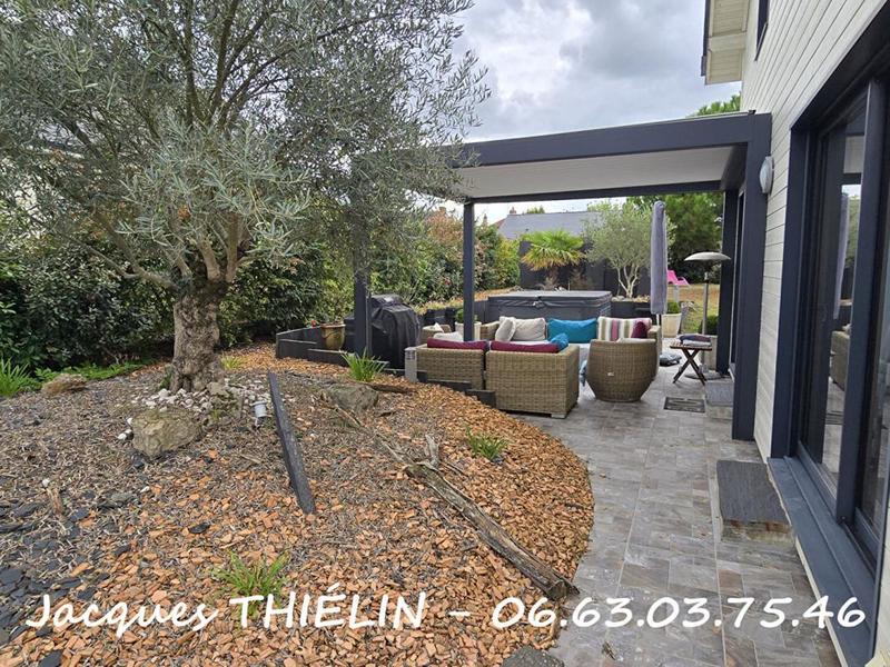 Maison - 165 m² - 5 pièces