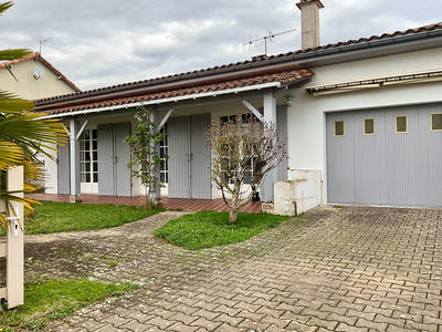 Maison - 80 m² - 4 pièces