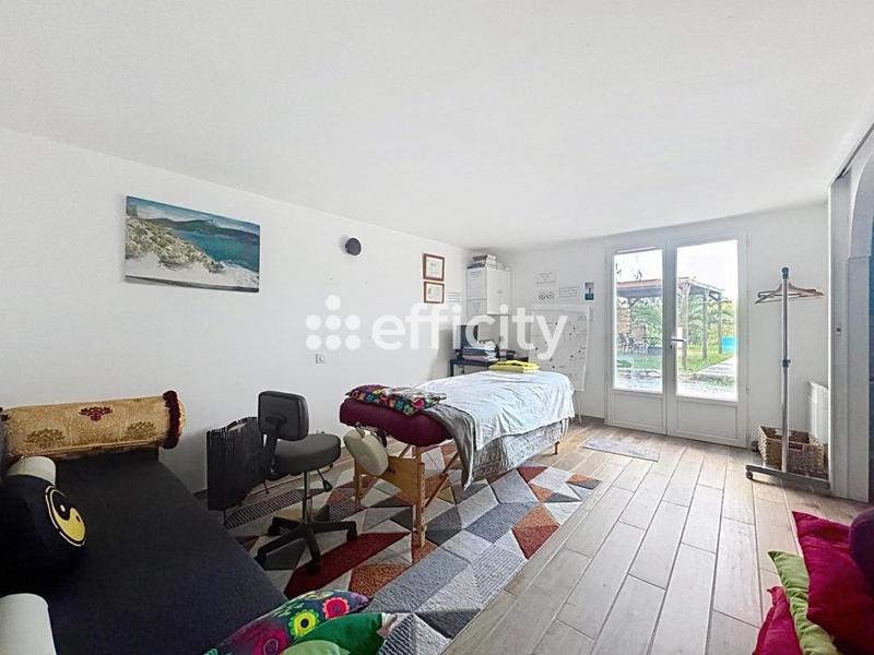 Maison - 145 m² - 5 pièces