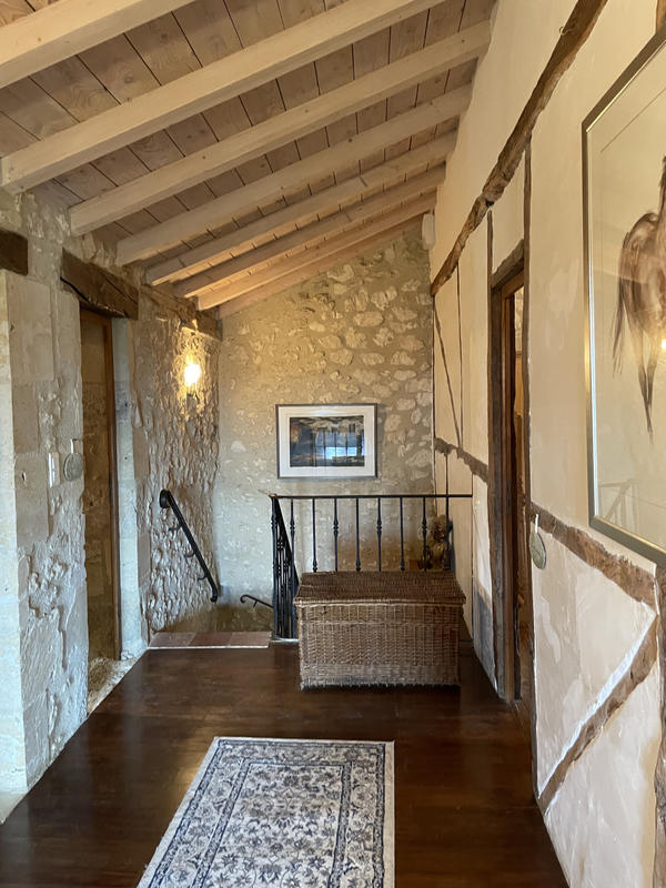 Maison - 277 m² - 11 pièces