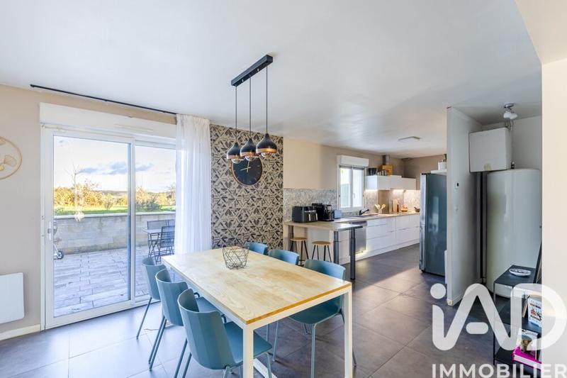 Maison - 112 m² - 6 pièces
