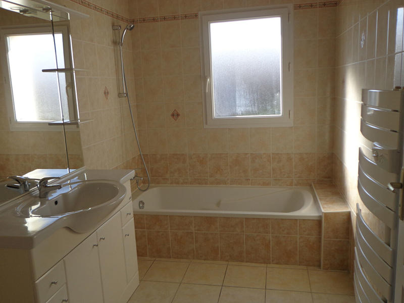 Maison - 88 m² - 4 pièces