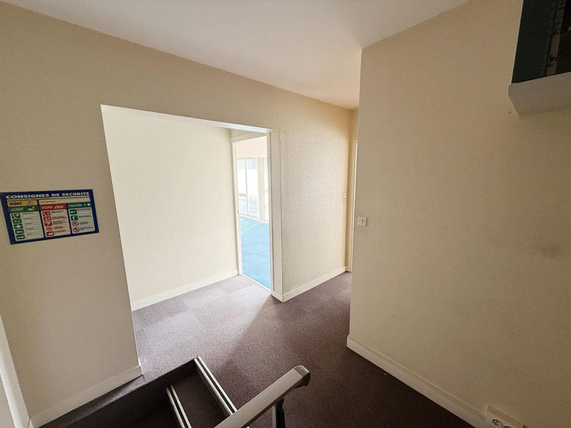 Appartement - 92 m² - 6 pièces