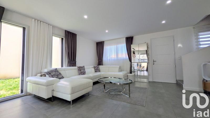 Maison - 103 m² - 5 pièces