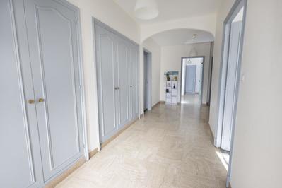 Maison - 180 m² - 6 pièces