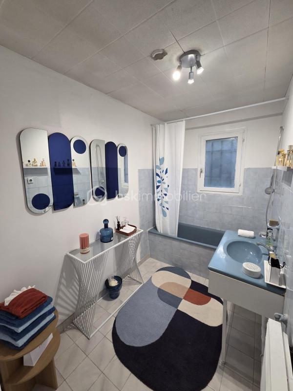 Maison - 91 m² - 5 pièces