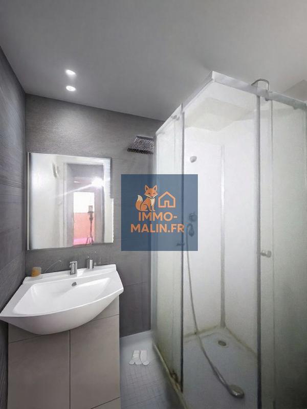 Local commercial - 74 m² - 6 pièces