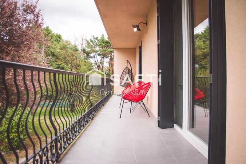 Appartement - 95 m² - 4 pièces