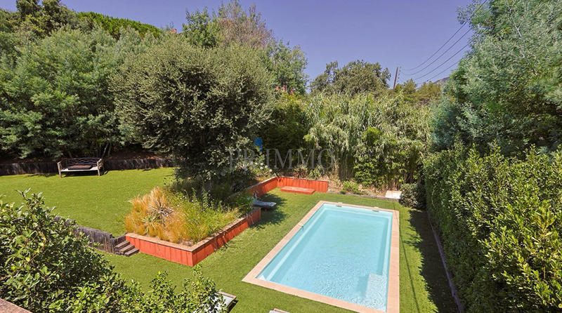 Villa - 180 m² - 7 pièces