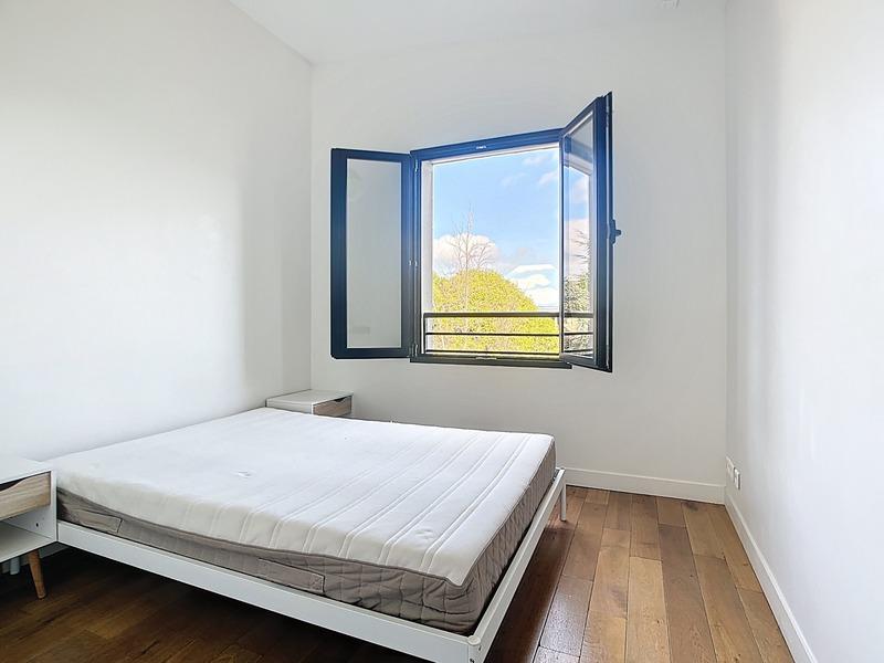 Maison - 181 m² - 8 pièces