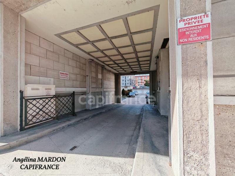 Appartement - 80 m² - 3 pièces