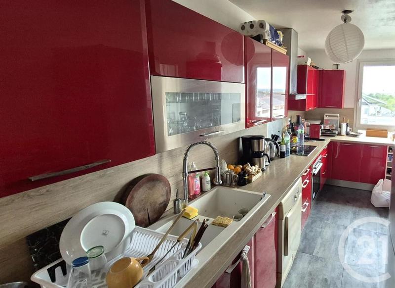 Appartement - 107 m² - 5 pièces