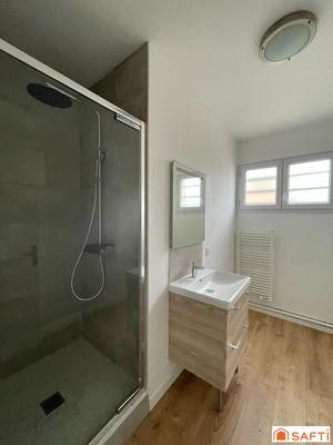 Maison - 76 m² - 3 pièces