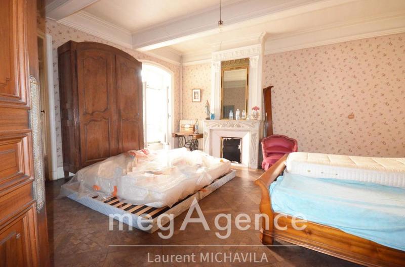 Maison de campagne - 300 m² - 13 pièces