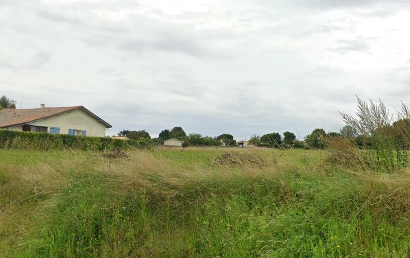 Terrain constructible - 1 000 m²