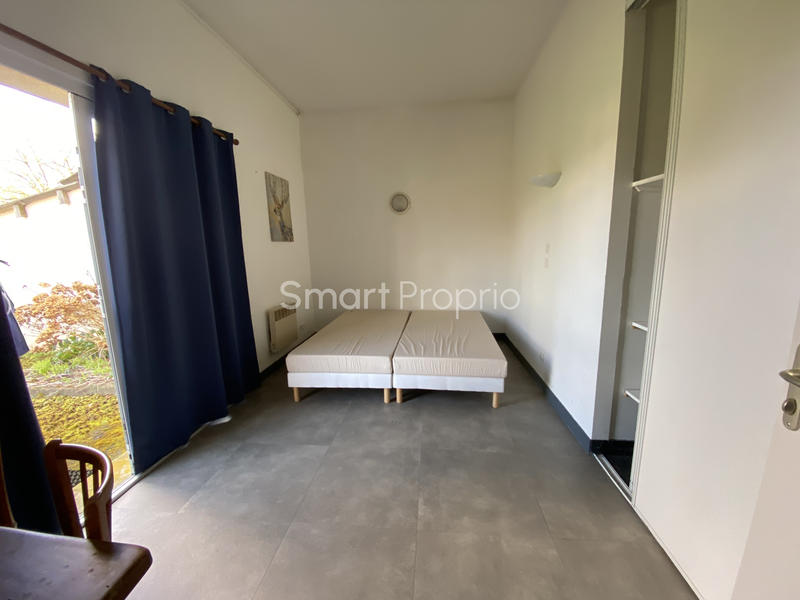 Maison - 900 m² - 20 pièces