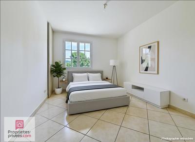 Maison - 93 m² - 4 pièces