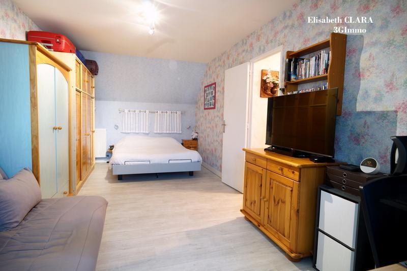 Maison - 102 m² - 5 pièces