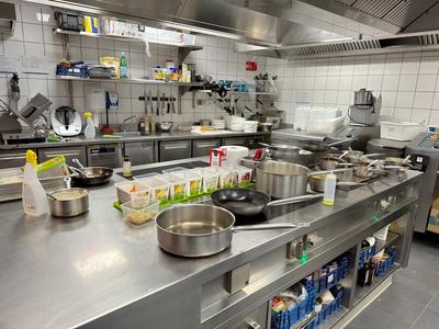 Local commercial - 238 m² - 4 pièces