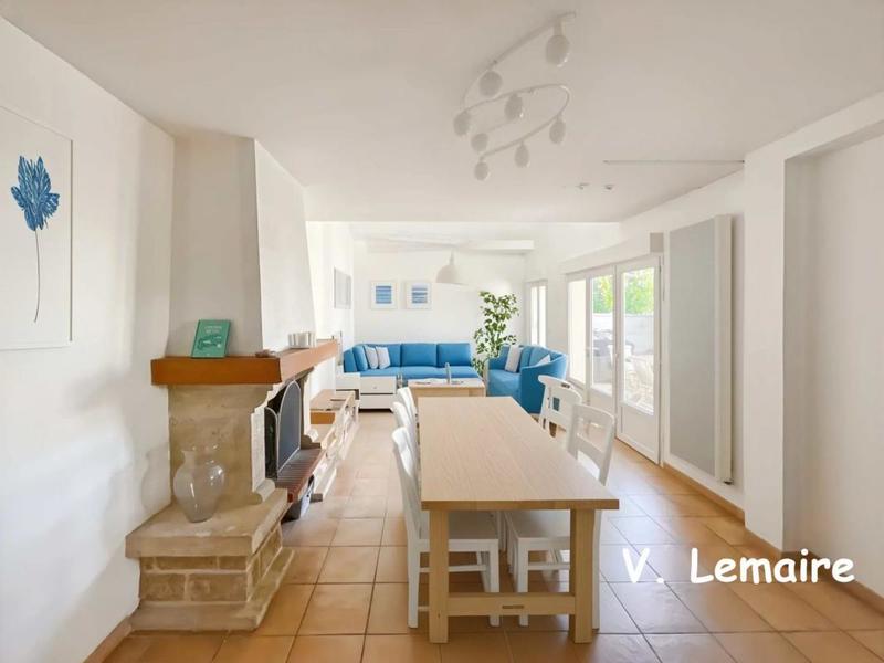 Maison traditionnelle - 123 m² - 7 pièces