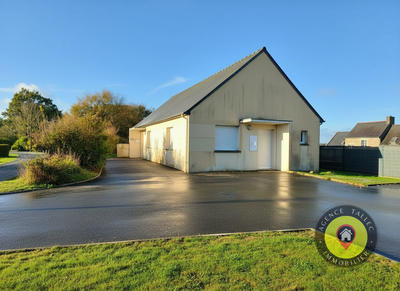 Local d'activité / Entrepôt - 118 m²