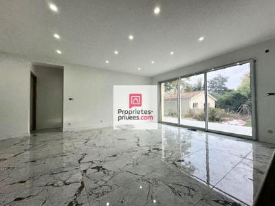 Maison - 140 m² - 7 pièces