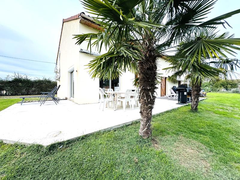 Maison - 160 m² - 6 pièces