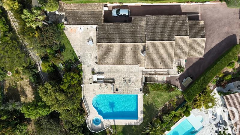 Maison - 154 m² - 5 pièces