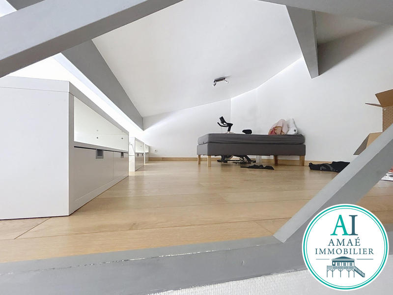 Maison - 339 m² - 30 pièces