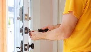 Locksmith services in Lyon Labaume Pere et Fils