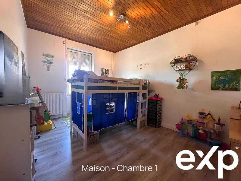 Maison - 90 m² - 4 pièces