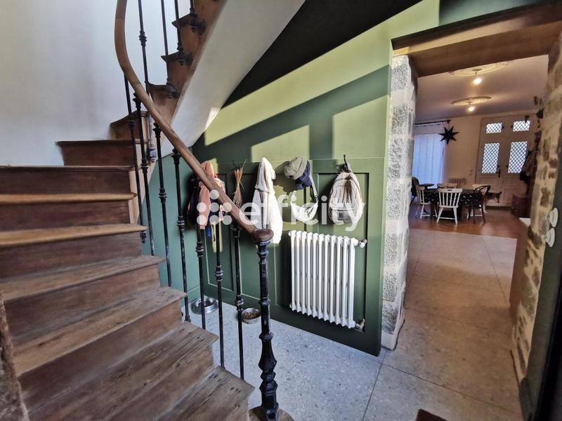 Maison bourgeoise - 140 m² - 6 pièces