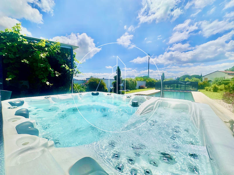 Villa - 190 m² - 7 pièces