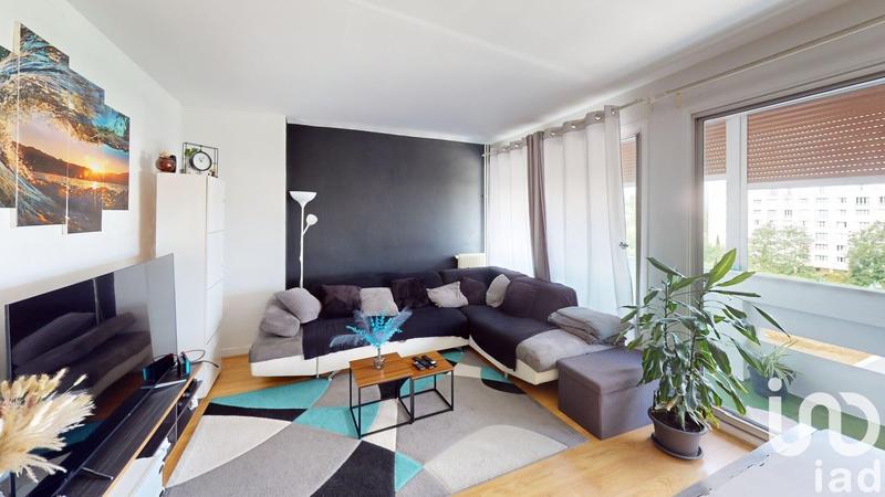 Appartement - 80 m² - 4 pièces