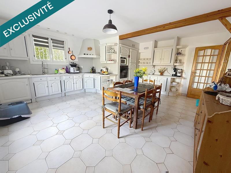 Maison - 185 m² - 6 pièces