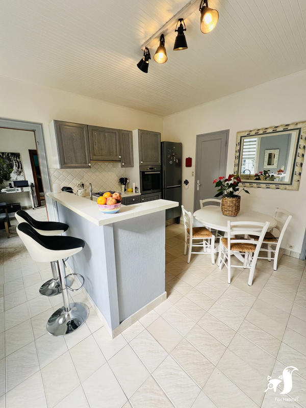 Maison - 186 m² - 7 pièces