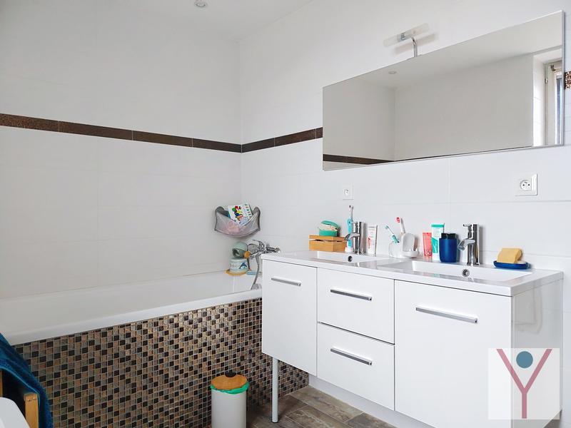 Maison - 123 m² - 5 pièces